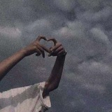 oojoanne电子产品专卖店📱